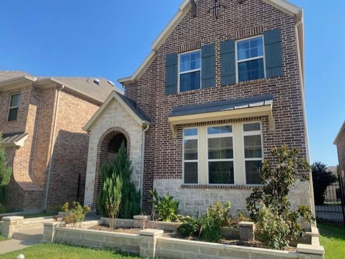 House for rent at 6723 Palo Duro Dr, Irving, TX 75063