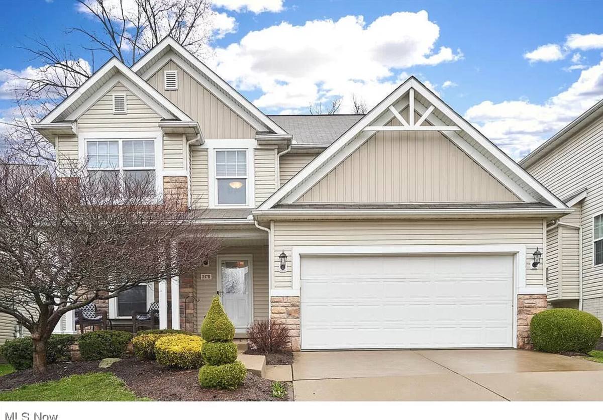 House for rent at 2478 Cedar Creek Lane, Akron, OH 44312