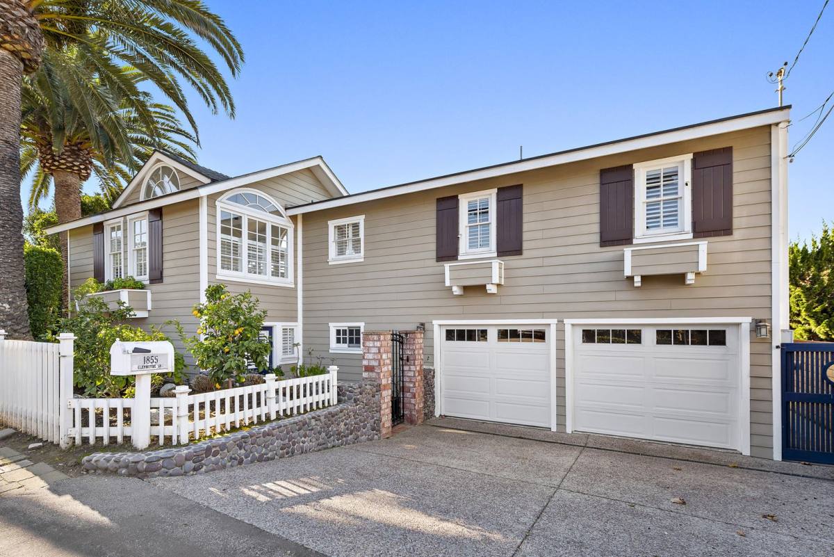 House for rent at 1855 Glenneyre St, Laguna Beach, CA 92651