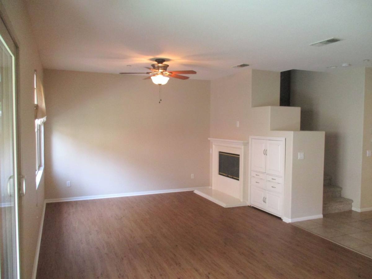 Townhouse for rent at 2720 Bellezza Dr, San Diego, CA 92108