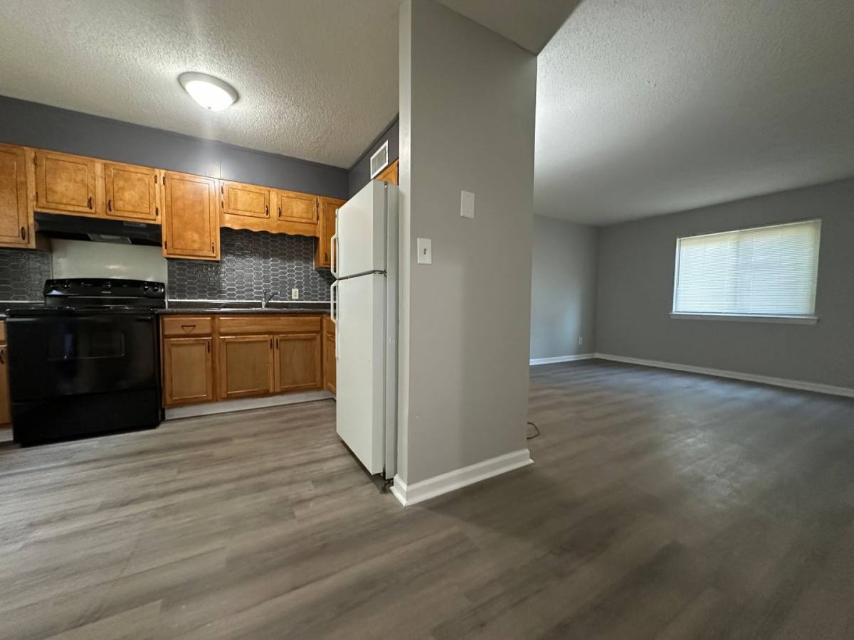 Townhouse for rent at 3324 Pinewood Ave, Chattanooga, TN 37411