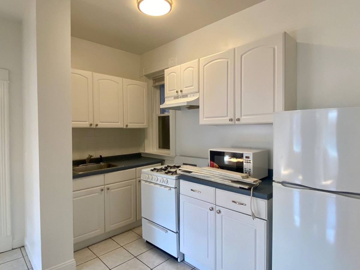 House for rent at 1290 Commonwealth Ave #2D, Allston, MA 02134
