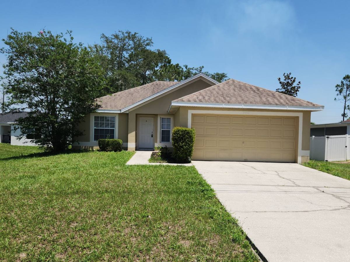 House for rent at 1605 Redfin Dr, Kissimmee, FL 34759