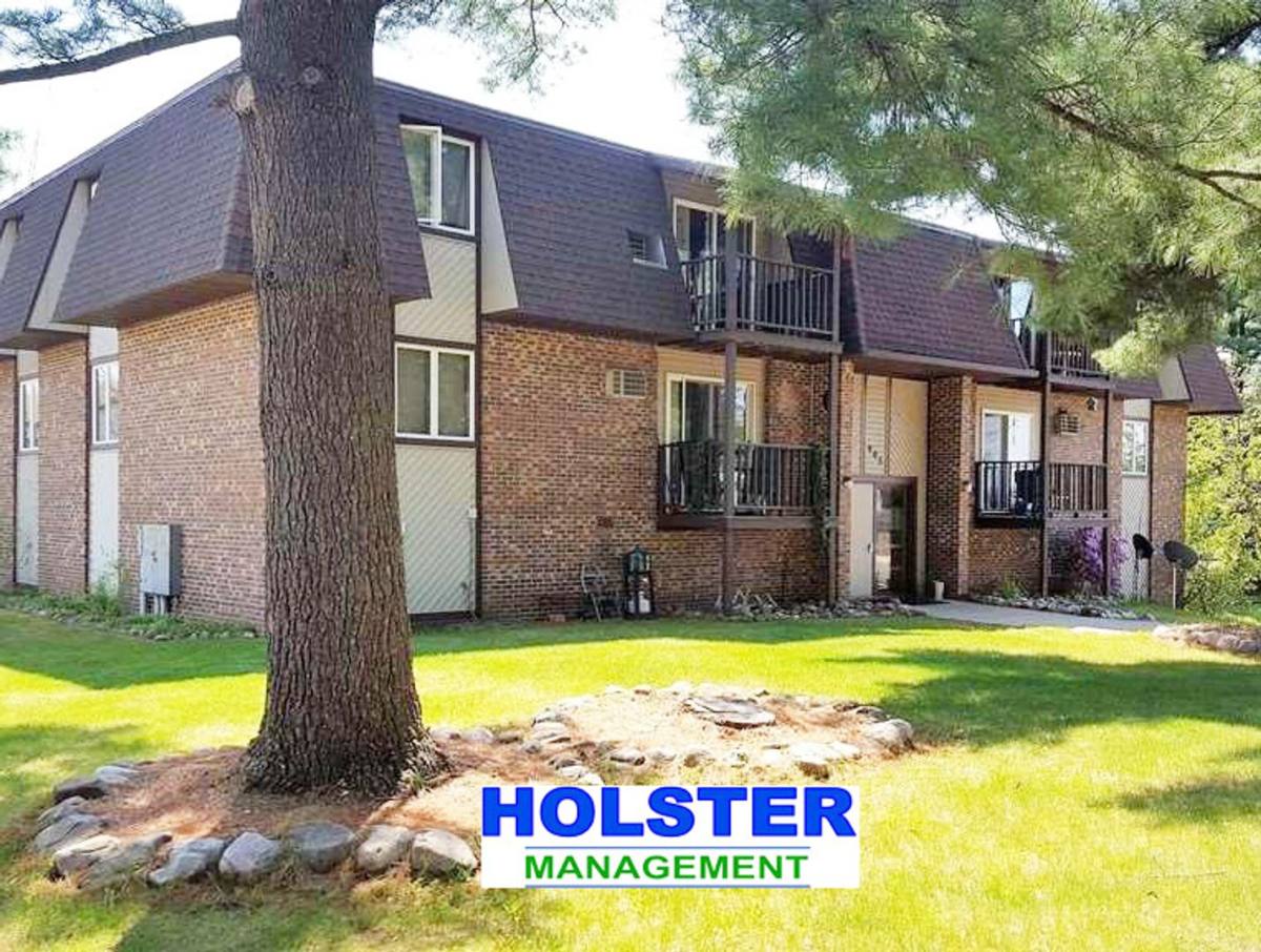 Apartment for rent at 905 S 48th Ave, Wausau, WI 54401