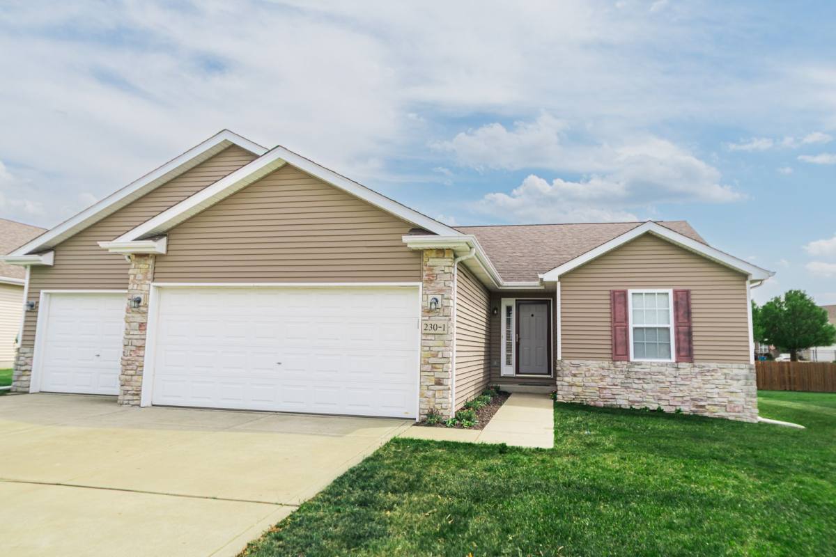 House for rent at 230-1 Grandale Dr, Valparaiso, IN 46385