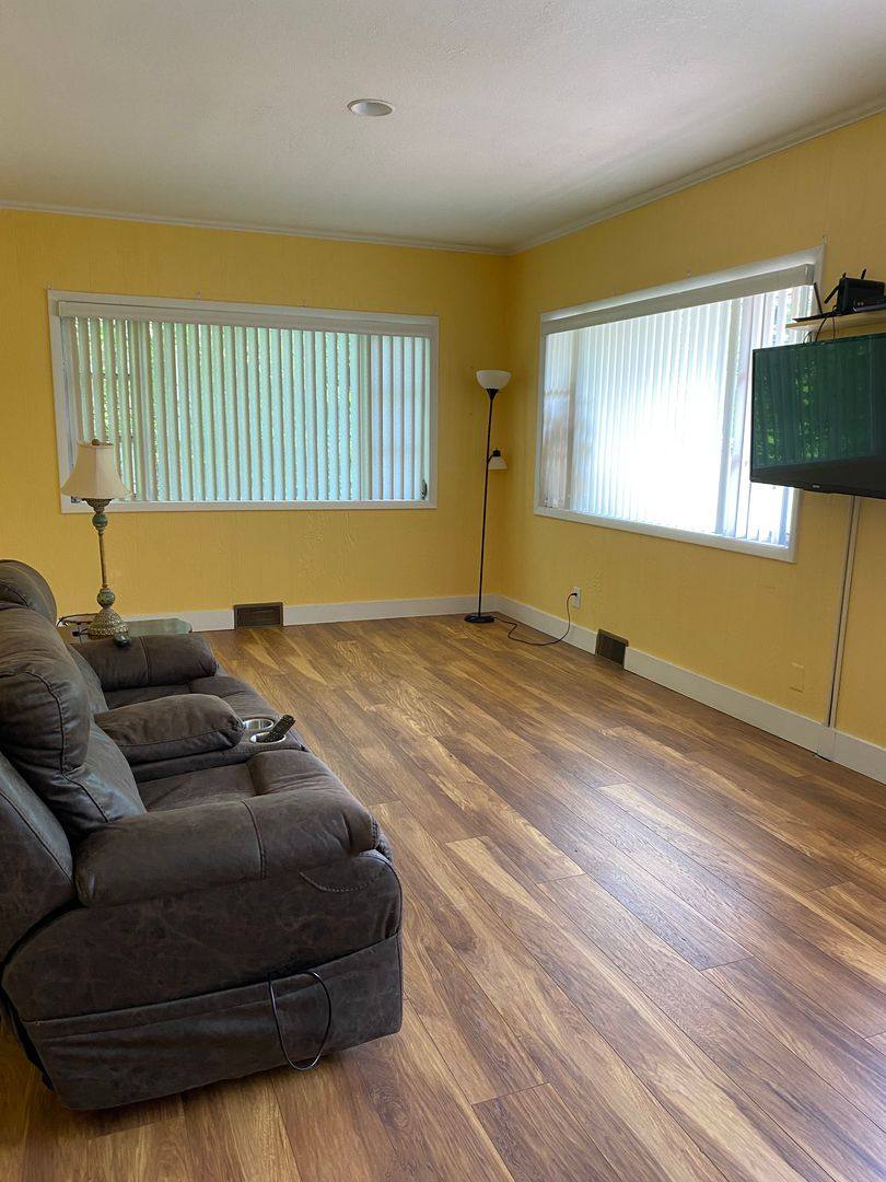 Apartment for rent at 2468 US-441 S, Sylva, NC 28779