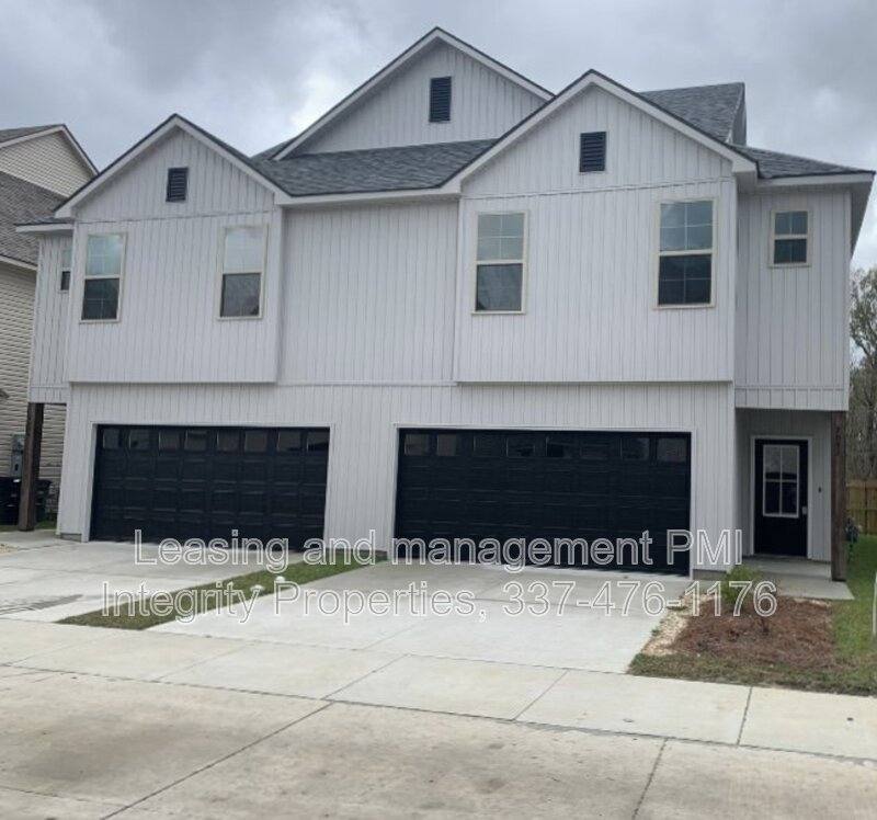 Townhouse for rent at 7832 Pisa Dr, Baton Rouge, LA 70820