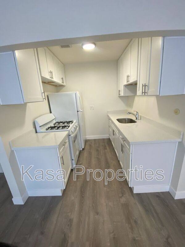 Apartment for rent at 2315 Parker St #3, Berkeley, CA 94704