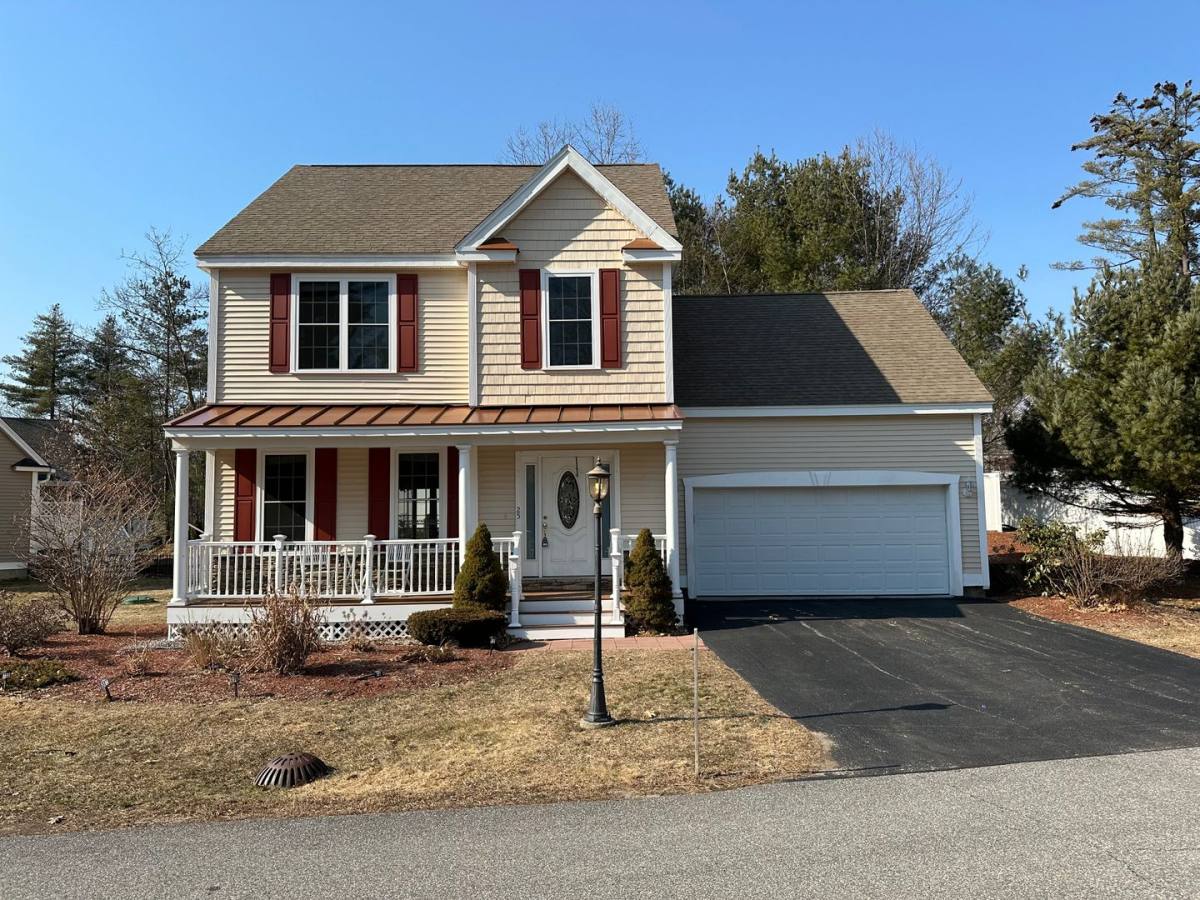 House for rent at 25 River Bend Way, Manchester, NH 03103