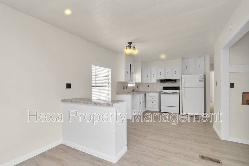 Apartment for rent at 2511 Farm To Market 646 Rd N #COUPLE, Santa Fe, TX 77510