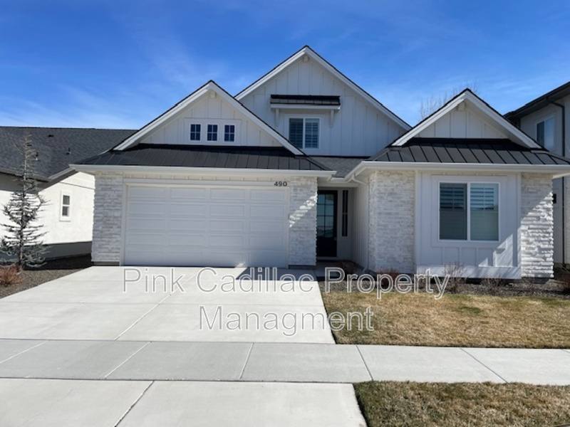 House for rent at 490 S Steephead Lane, Eagle, ID 83616