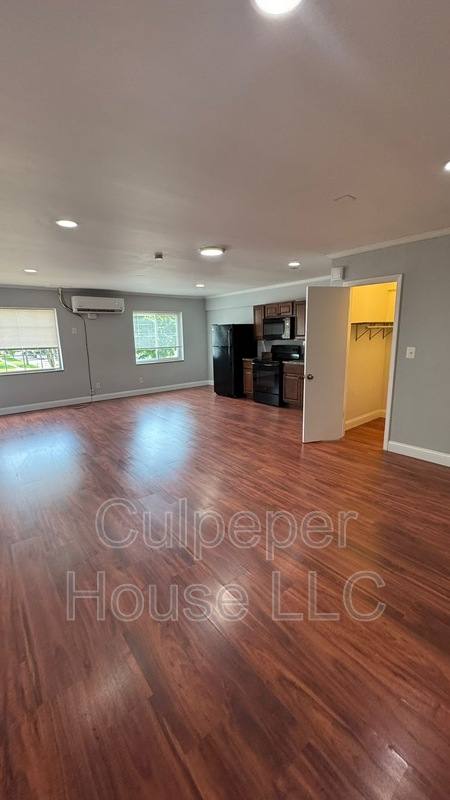 Apartment for rent at 2854 W Sylvania Ave #1, Toledo, OH 43613