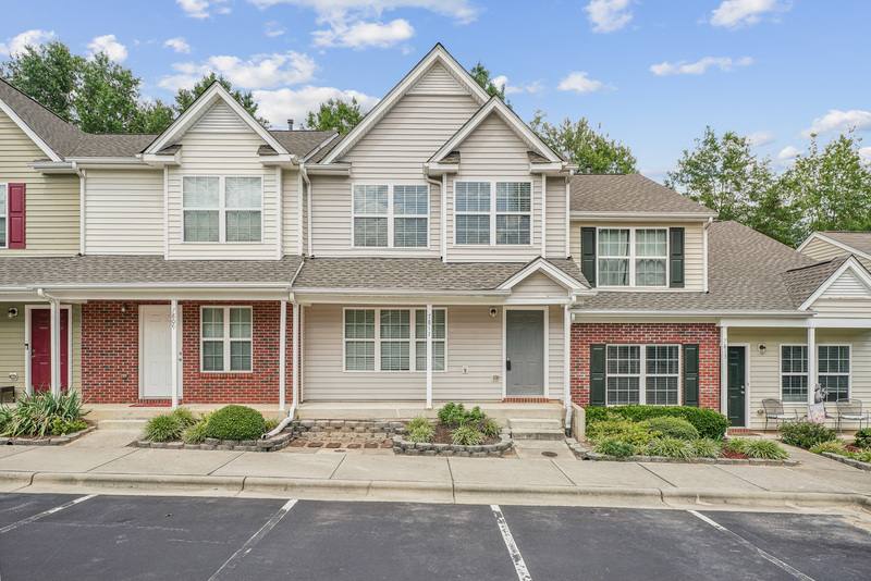 Townhouse for rent at 7811 River Field Dr, Raleigh, NC 27616