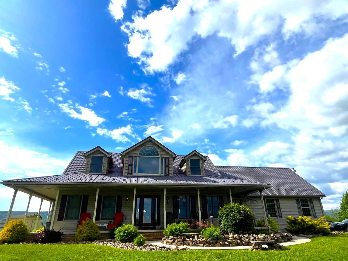 House for rent at 8337 McClays Mill Rd, Newburg, PA 17240