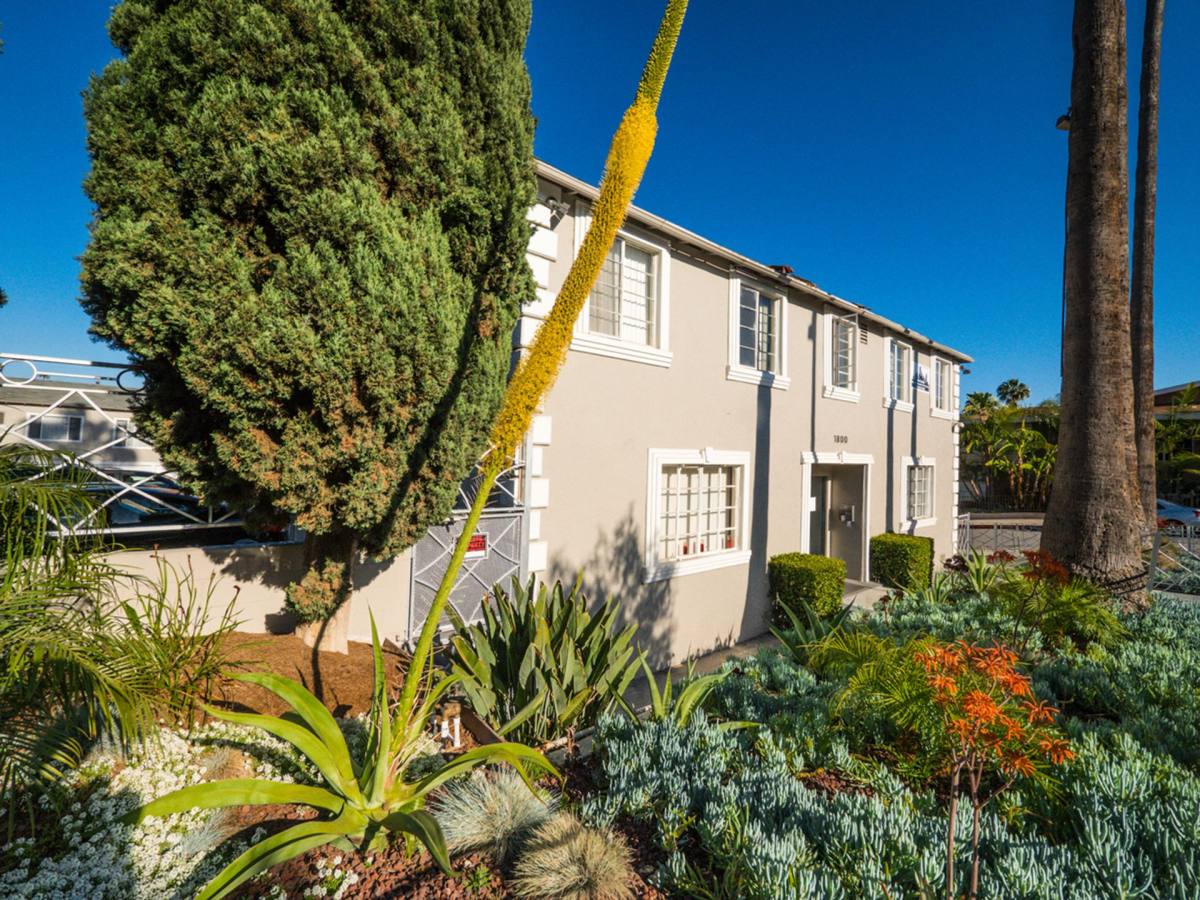 Apartment for rent at 1800 Grace Ave #7, Los Angeles, CA 90028
