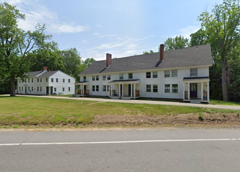 Apartment for rent at 10 Lee Rd #8, Madbury, NH 03823