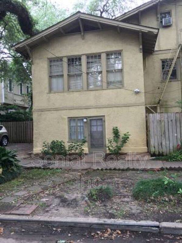 Apartment for rent at 7 Allard Blvd #6, New Orleans, LA 70119