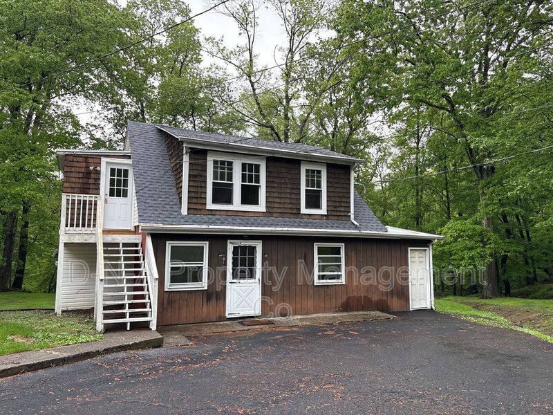 Apartment for rent at 4036 Manor Dr #201, Stroudsburg, PA 18360