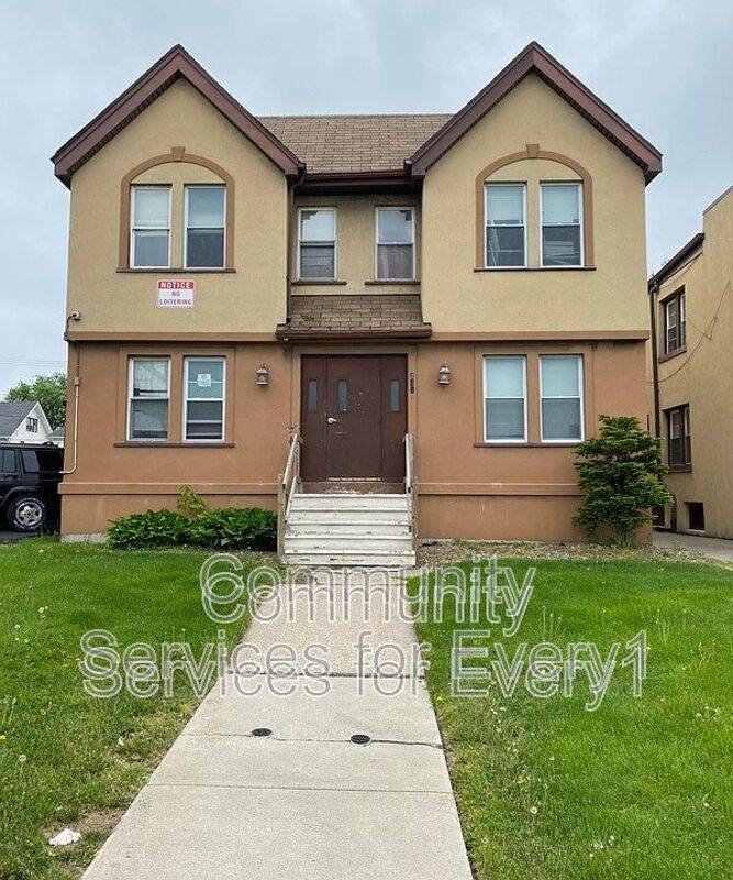 Apartment for rent at 2415 Delaware Ave #15, Buffalo, NY 14216