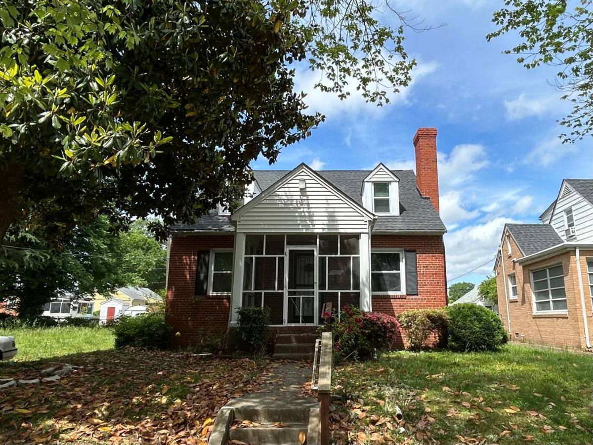 House for rent at 2812 Groveland Ave, Richmond, VA 23222
