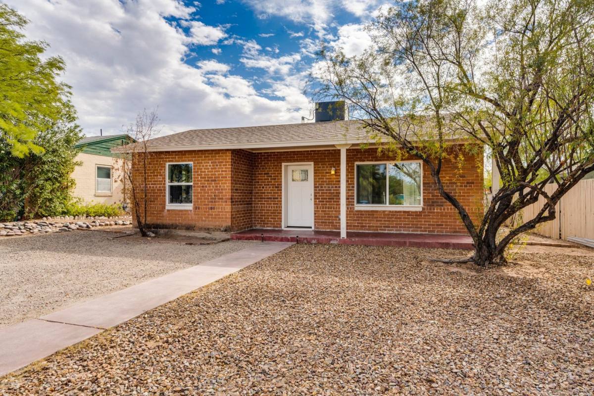 House for rent at 1720 E Edison St, Tucson, AZ 85719