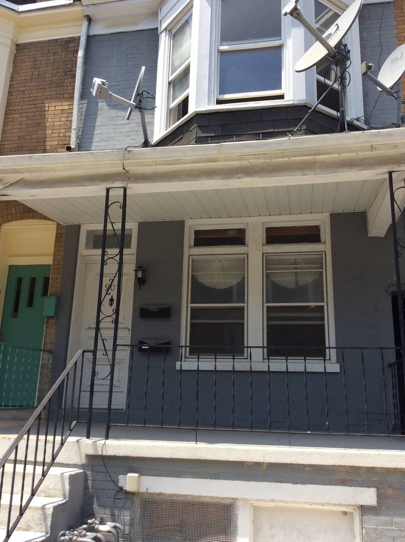 Apartment for rent at 907 W College Ave, York, PA 17401
