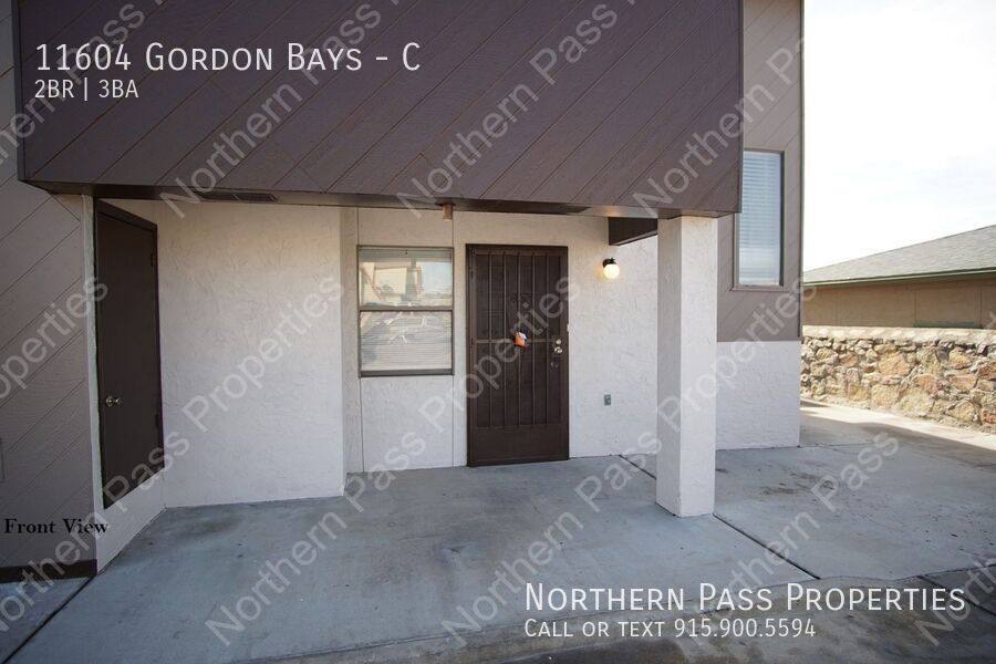 Townhouse for rent at 11604 Gordon Bays #C, El Paso, TX 79936