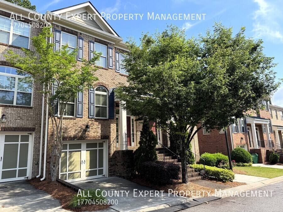 Townhouse for rent at 4858 La Moyne Lane, Alpharetta, GA 30022