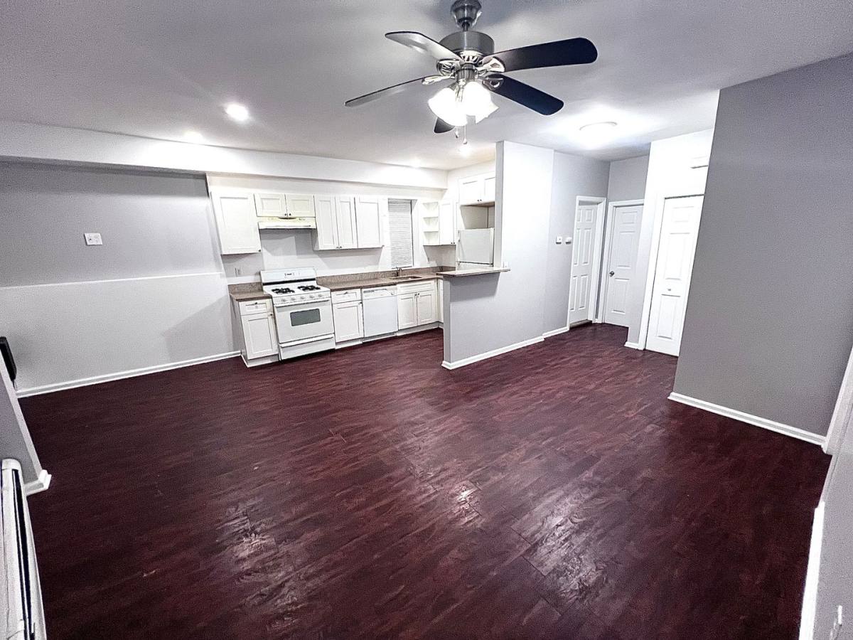 Apartment for rent at 1704 John F Kennedy Blvd, Jersey City, NJ 07305