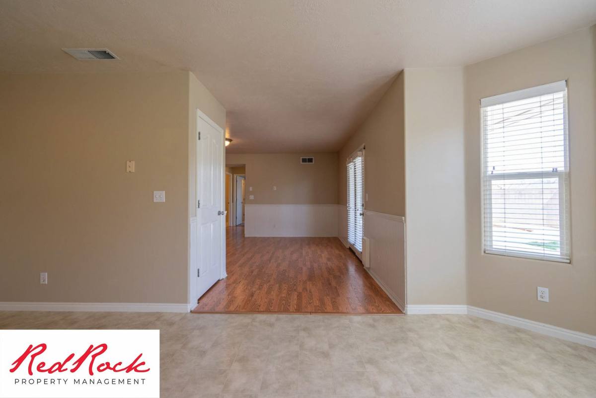 House for rent at 1075 E McKinley Way, Saint George, UT 84790