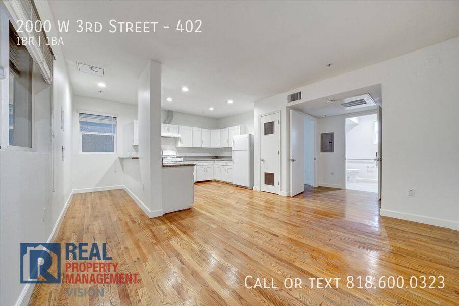 Apartment for rent at 2000 W 3rd St #402, Los Angeles, CA 90057