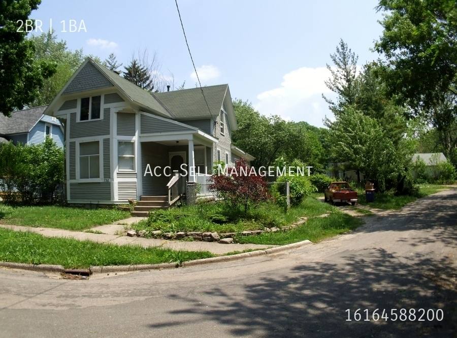 Apartment for rent at 736 N Ave NE #2, Grand Rapids, MI 49503