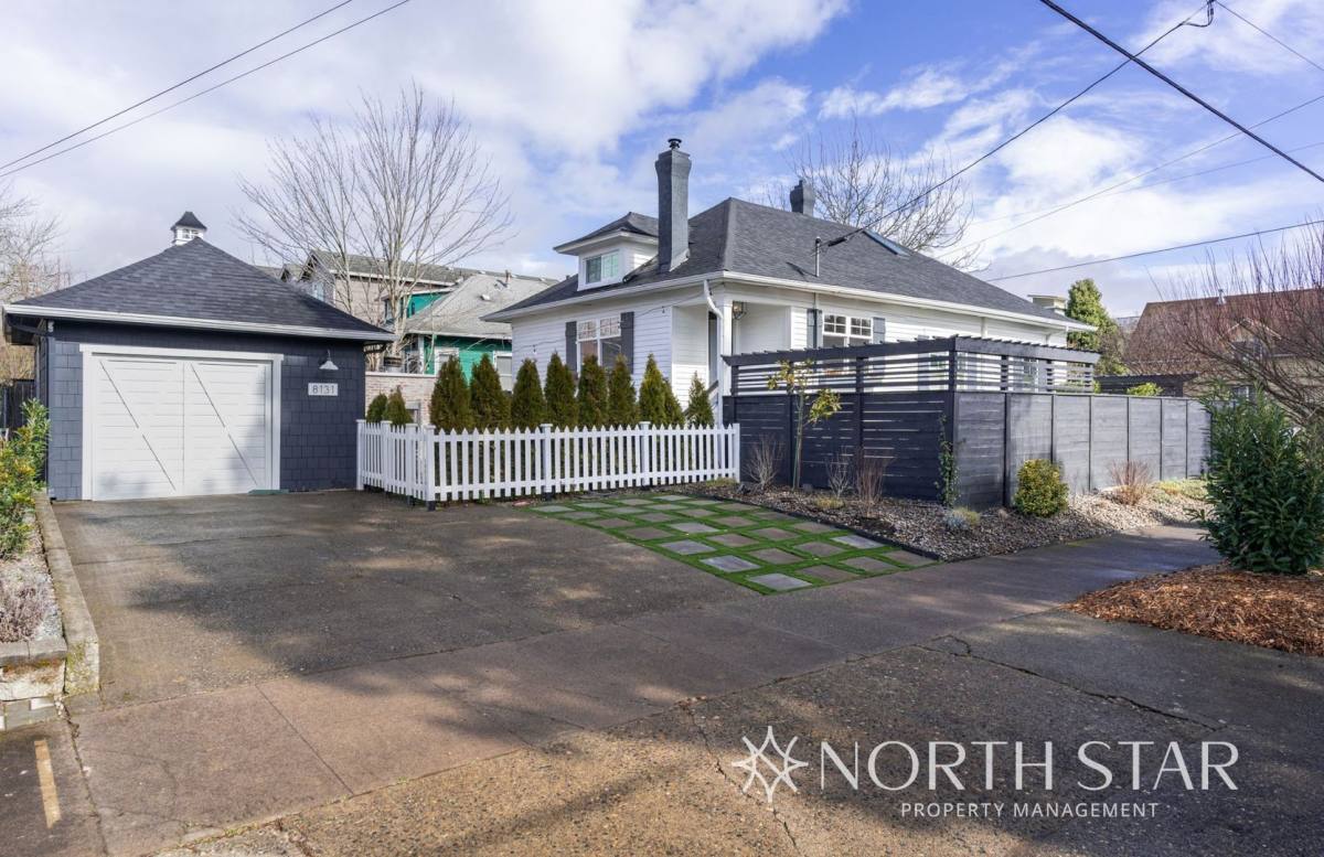 House for rent at 8131 SE 16th Ave, Portland, OR 97202