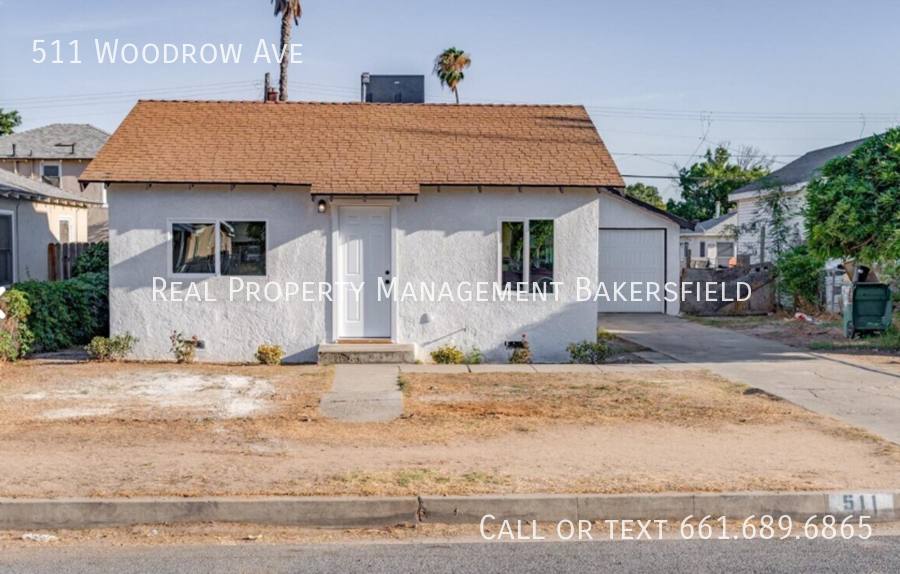 House for rent at 511 Woodrow Ave, Bakersfield, CA 93308