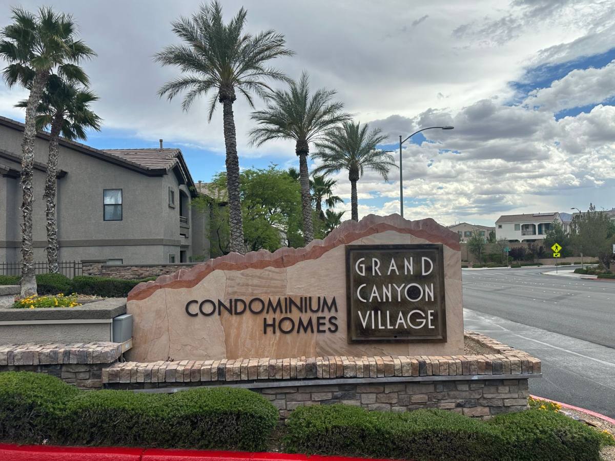 Condo for rent at 8250 N Grand Canyon Dr, Las Vegas, NV 89166