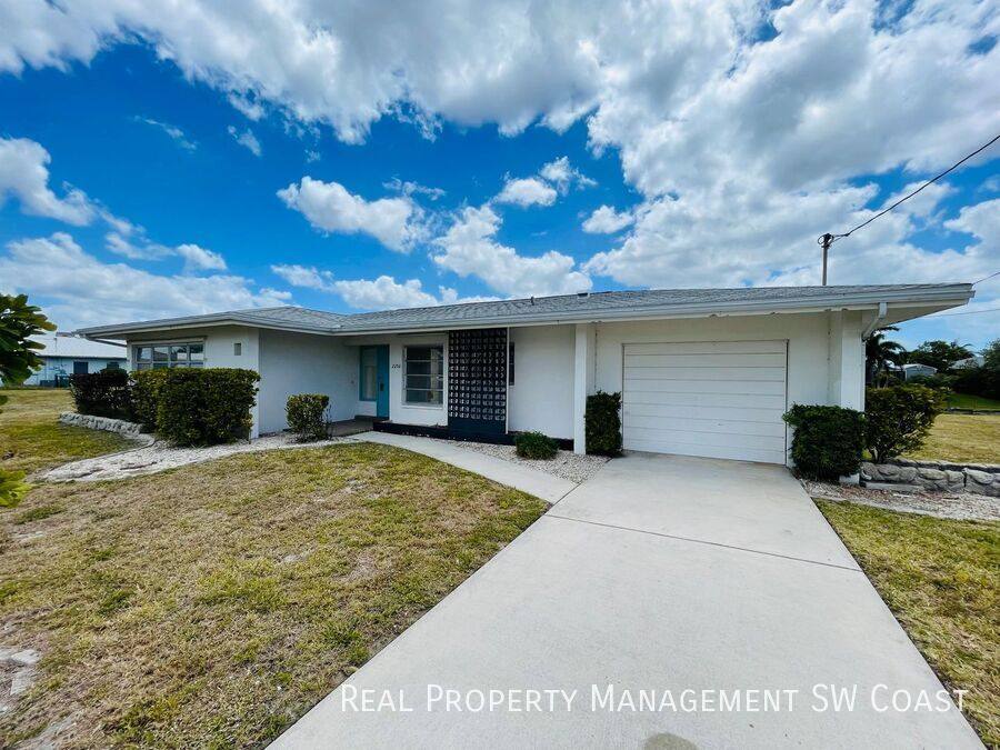 House for rent at 2256 SE 27th St, Cape Coral, FL 33904