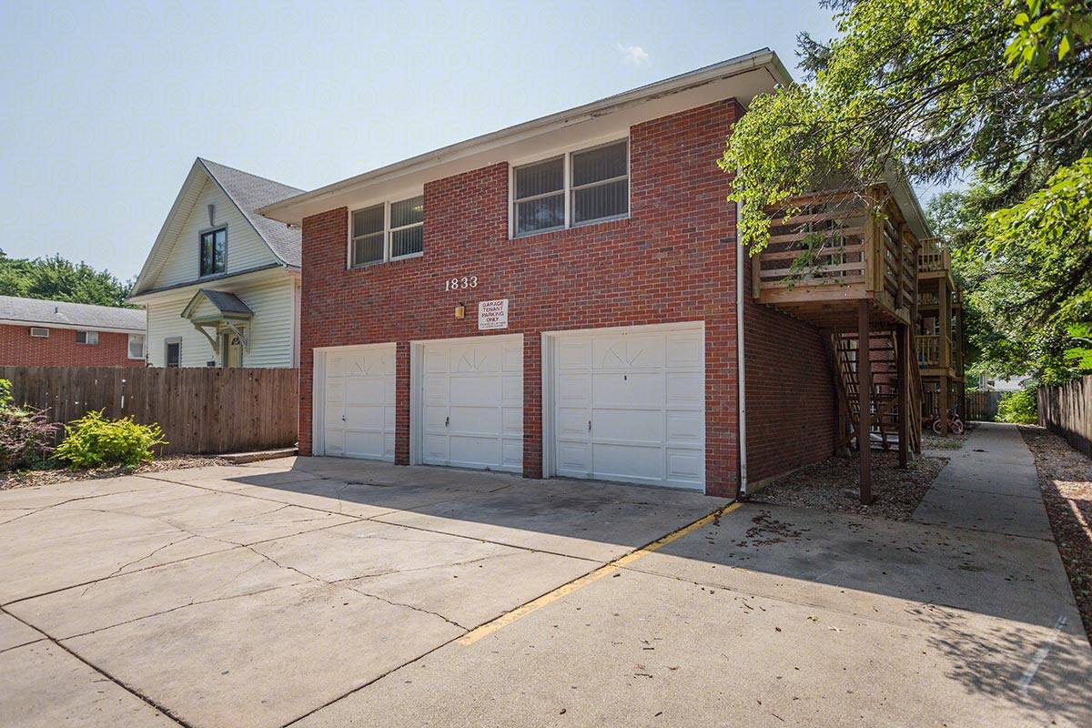 Apartment for rent at 1833 Washington St #6, Lincoln, NE 68502