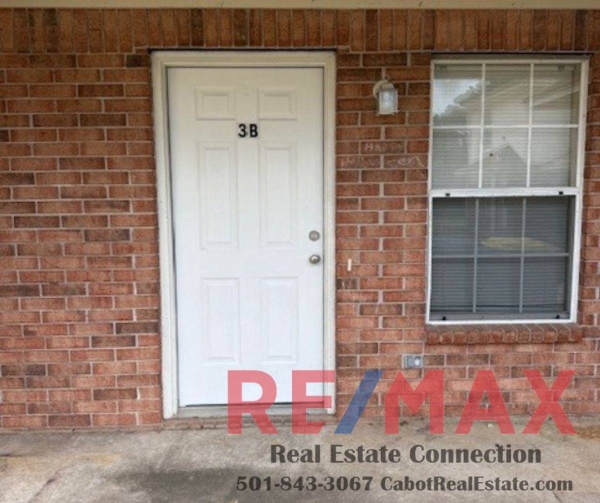 Apartment for rent at 409 N St, Cabot, AR 72023