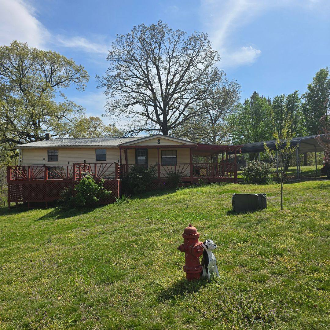 House for rent at 5750 White Dr, Batesville, AR 72501
