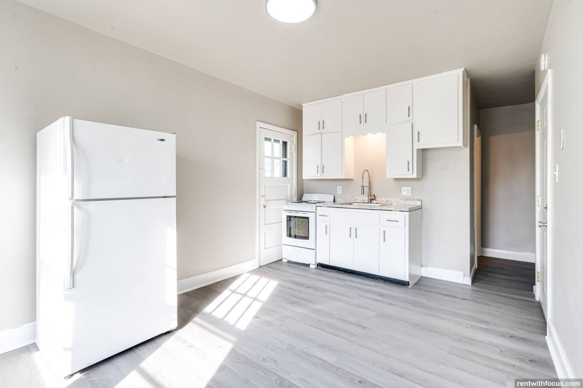 Apartment for rent at 85 Sheboygan St, Fond Du Lac, WI 54935