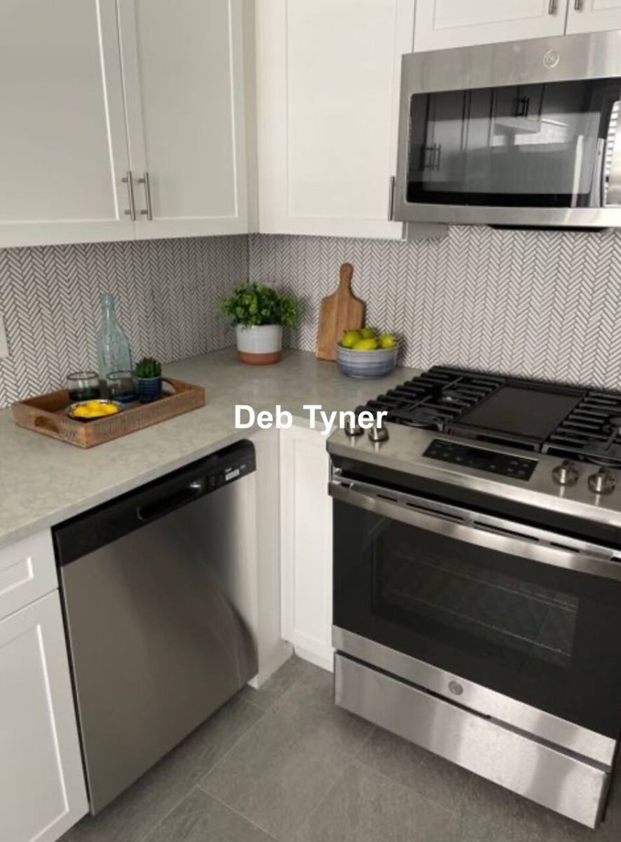 Apartment for rent at 233 Lafayette #2B-14, Salem, MA 01970