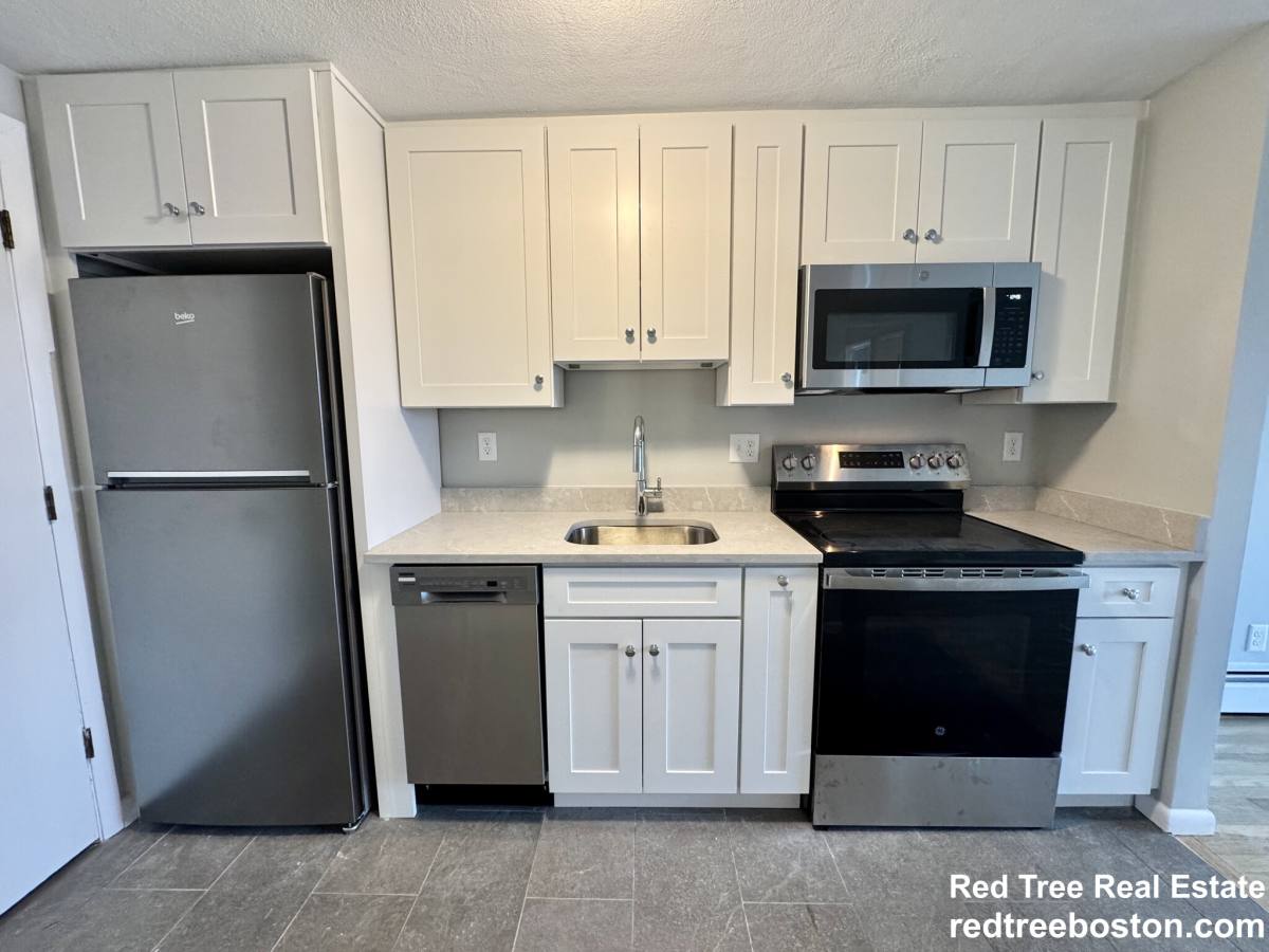 Apartment for rent at 97 Spring St #D8, West Roxbury, MA 02132