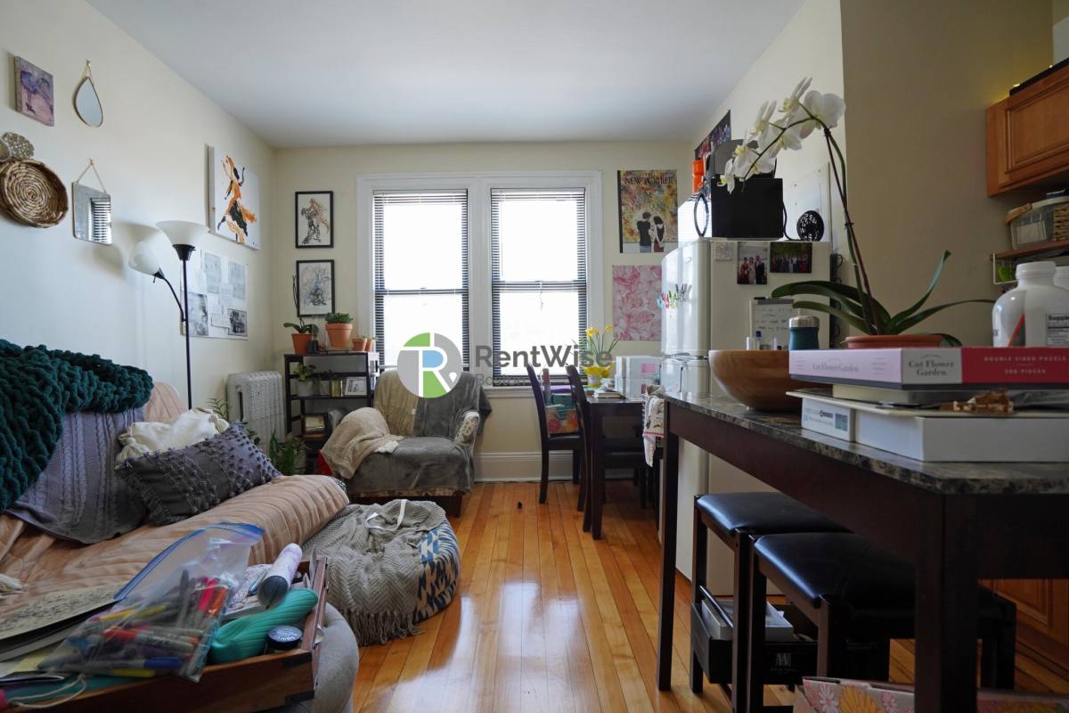 Apartment for rent at 1218 Commonwealth Ave #10, Allston, MA 02134