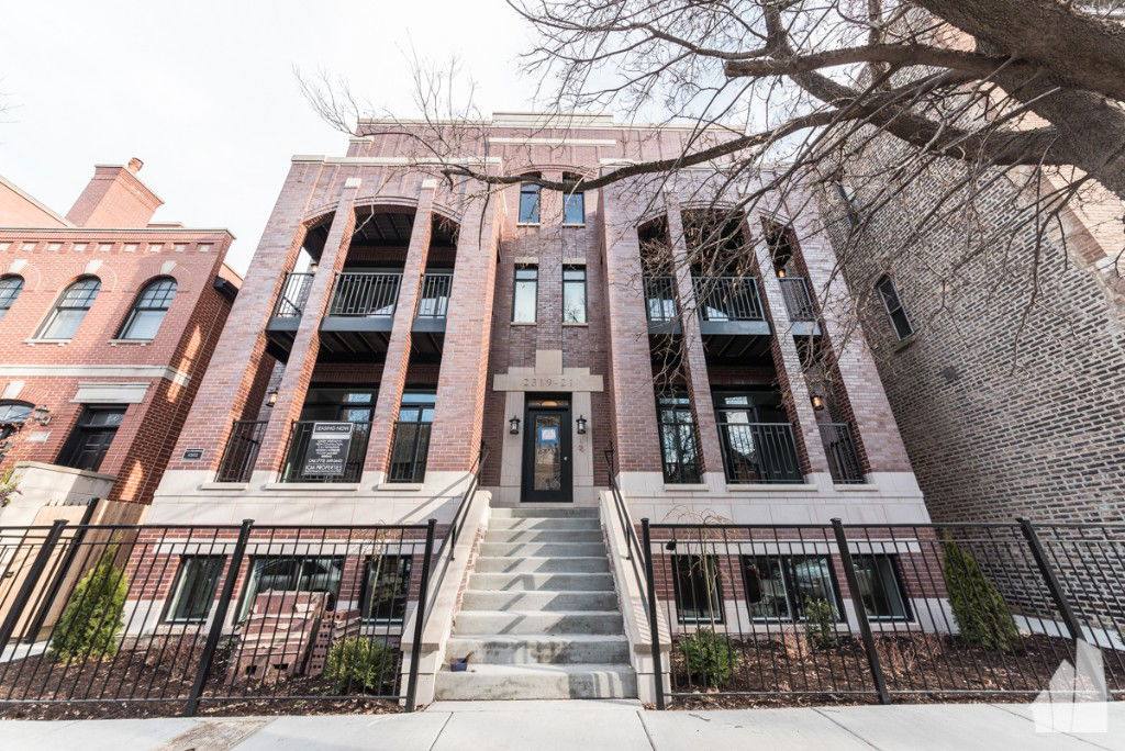 Apartment for rent at 2319 N Southport Ave #1S, Chicago, IL 60614