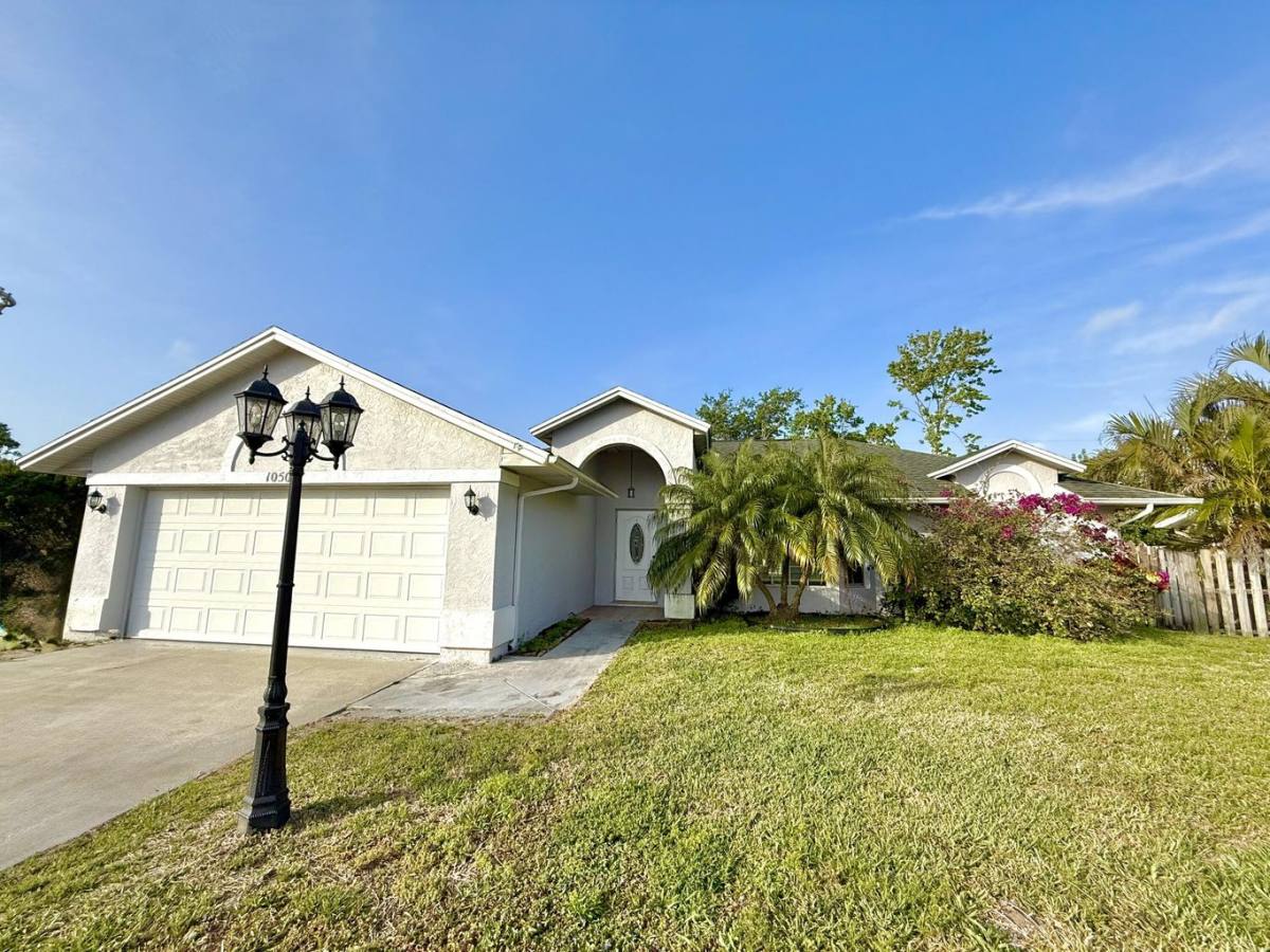 House for rent at 1050 SE Euclid Lane, Port Saint Lucie, FL 34983