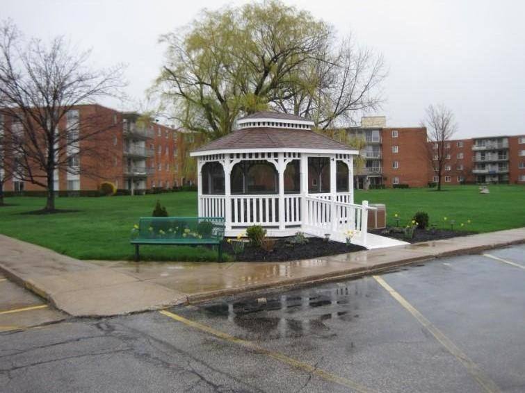 Apartment for rent at 1221 Drury Court, Cleveland, OH 44124