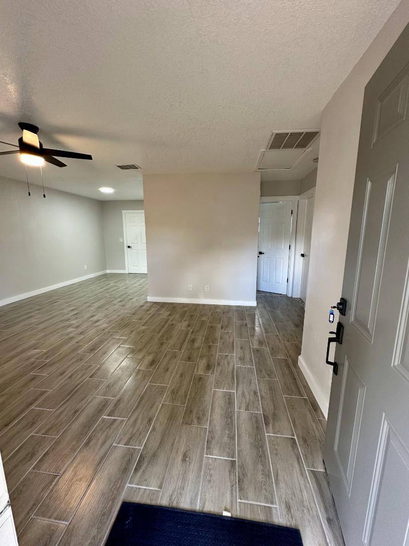 Apartment for rent at 625 4th Ave N #B, Safety Harbor, FL 34695