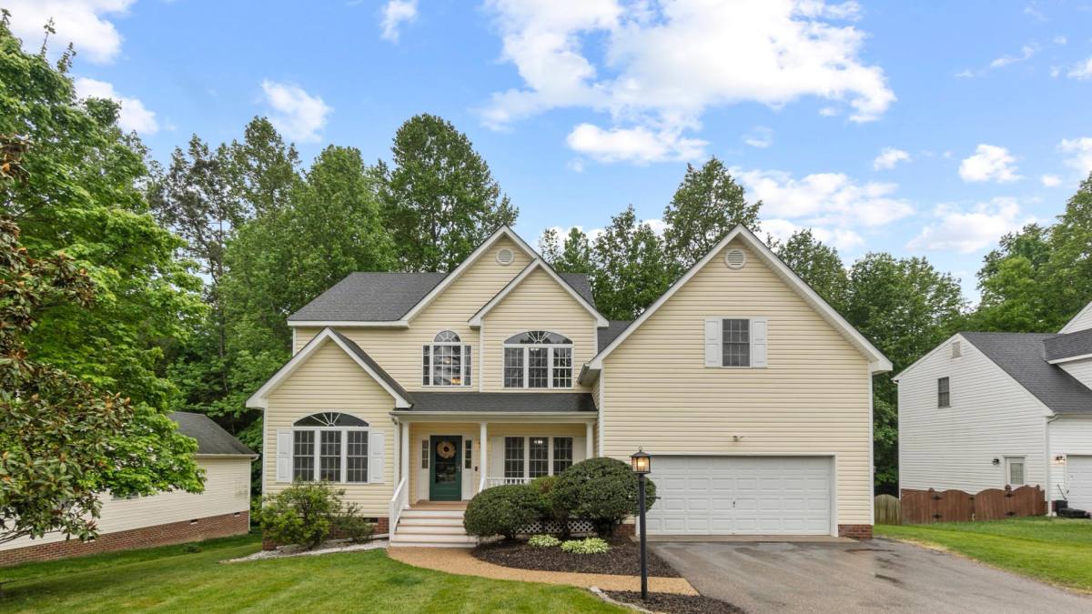House for rent at 3724 Mill Walk Dr, Midlothian, VA 23112