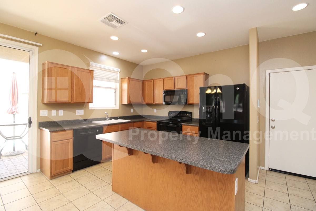House for rent at 105 N 87th Ave, Tolleson, AZ 85353