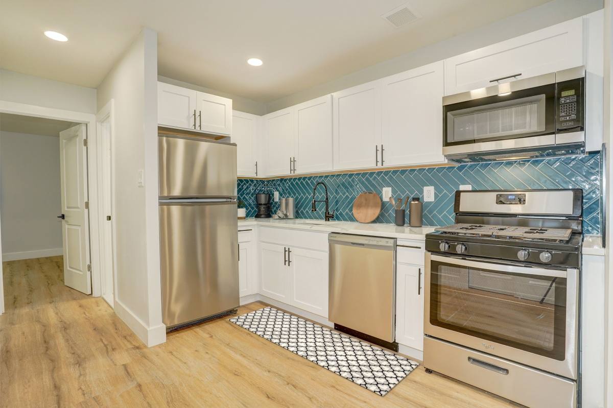 Apartment for rent at Park Glen, 7906 Allard Court, Glen Burnie, MD 21061